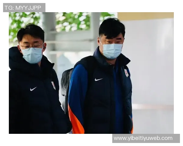 山东泰山队出发武汉备战中超收官战全力争胜迎接武汉三镇挑战