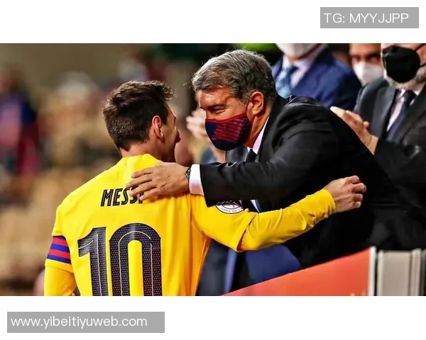 拉波尔塔谈梅西雕像未获回复强调用其名字命名球场不合适